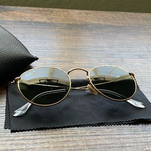 Round polorized Ray-Bans